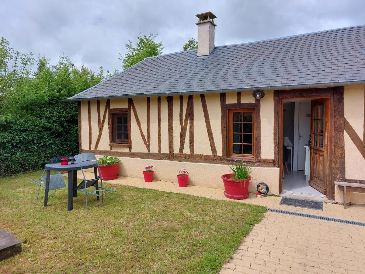 La Champetre Villa Beaumesnil  Exterior photo